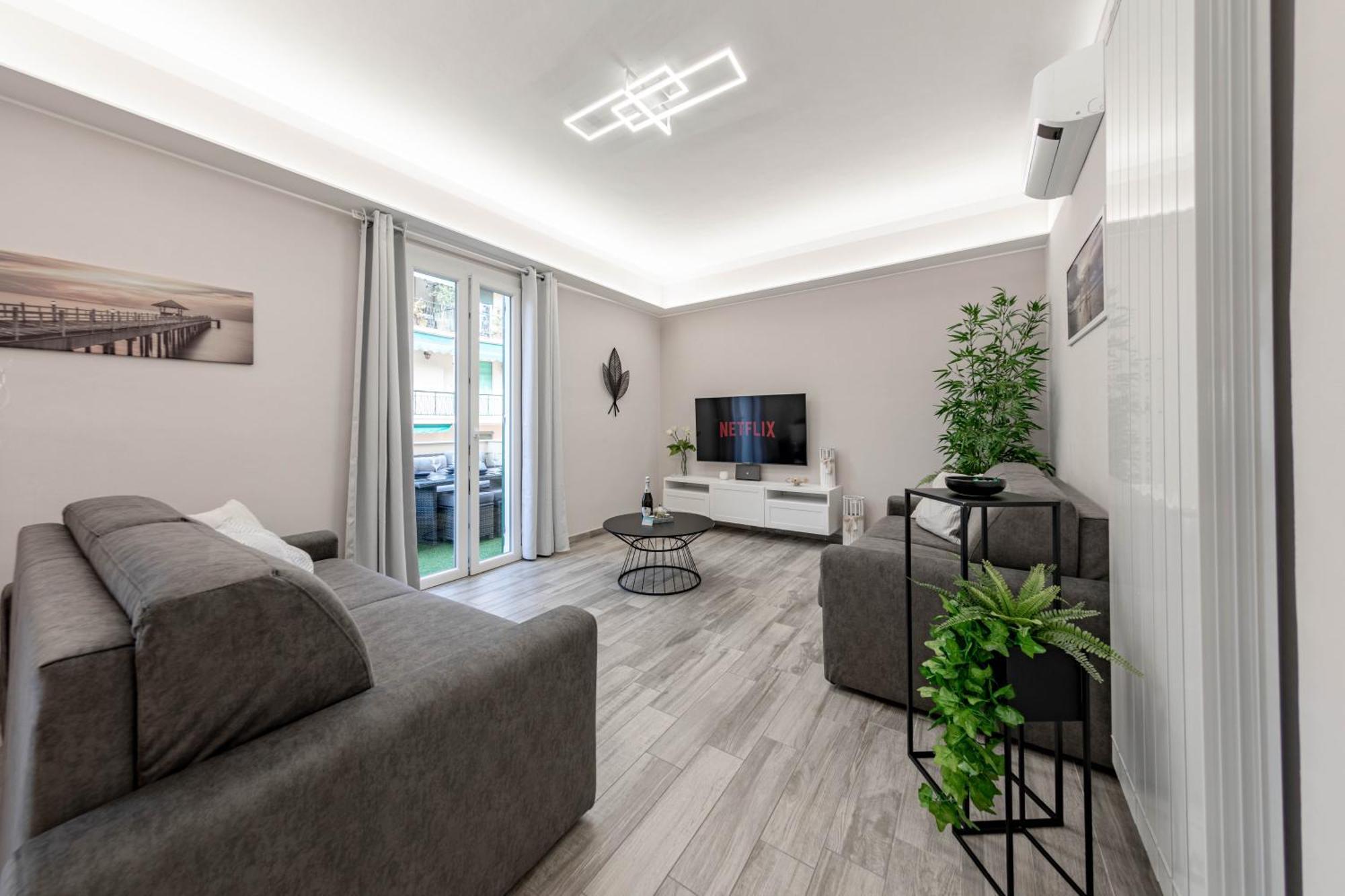 Апартаменты H11 Luxury Sanremo Centro - Elegante - Casino Экстерьер фото